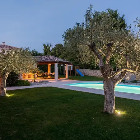 4 Bedroomamazing In
