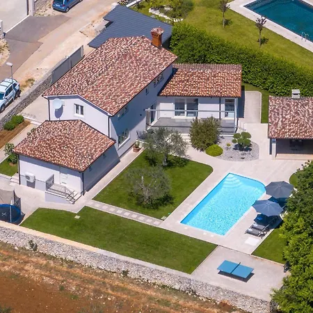 Gemini Ferienhaus Poreč